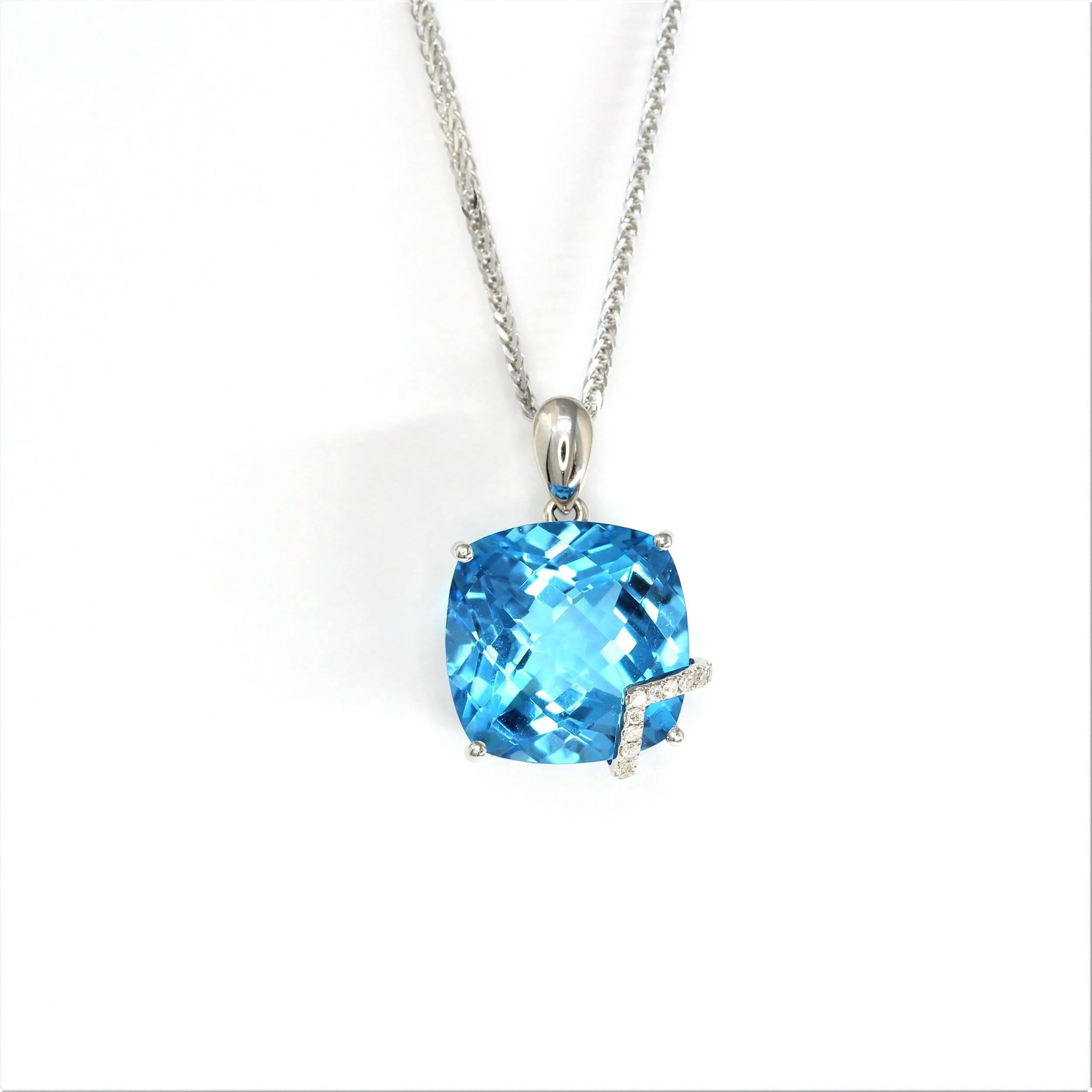 18k Rose Gold Genuine AAA Amethyst Pendant Necklace