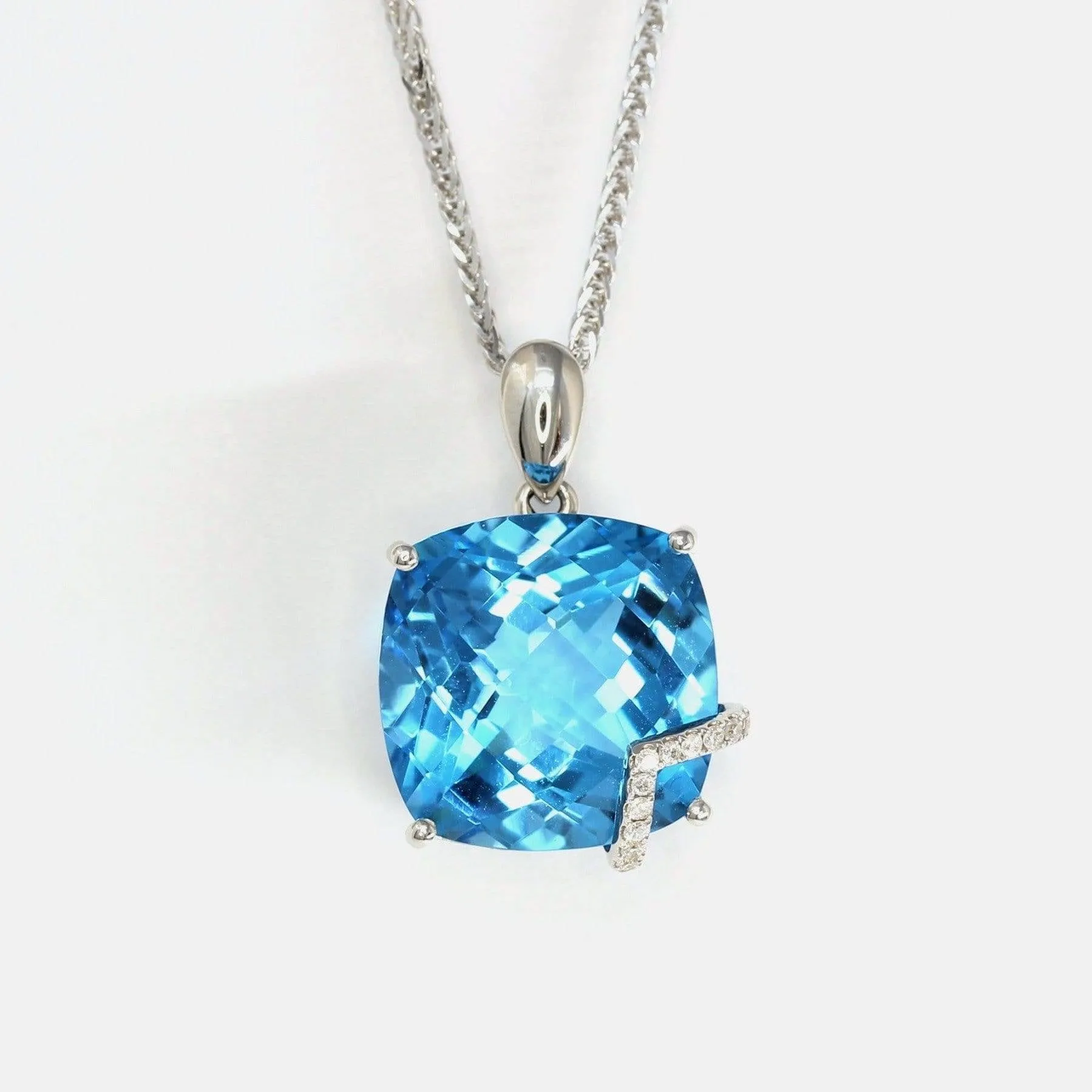 18k Rose Gold Genuine AAA Amethyst Pendant Necklace