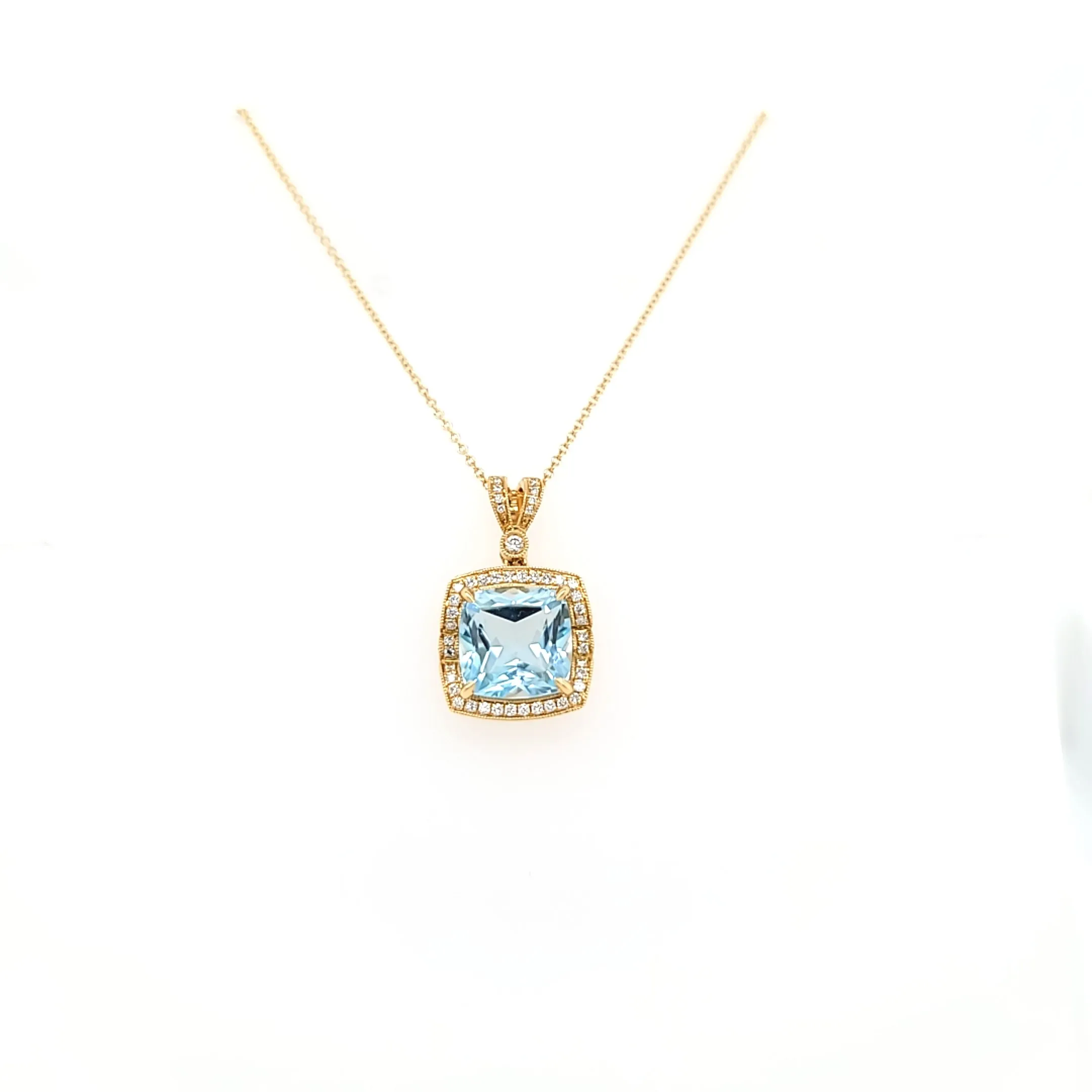18k Yellow Gold Blue Topaz & Diamond Necklace (I6694)