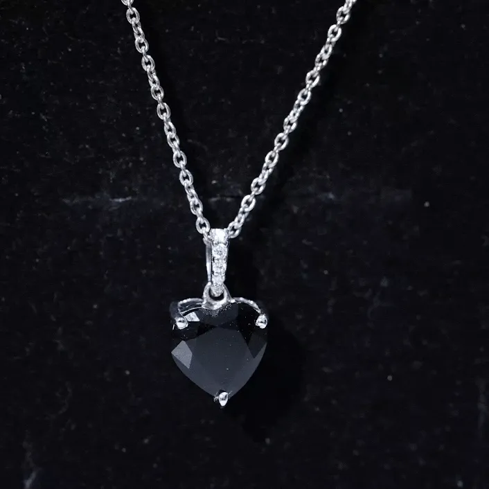 2.25 CT Black Onyx Solitaire Heart Pendant with Diamond