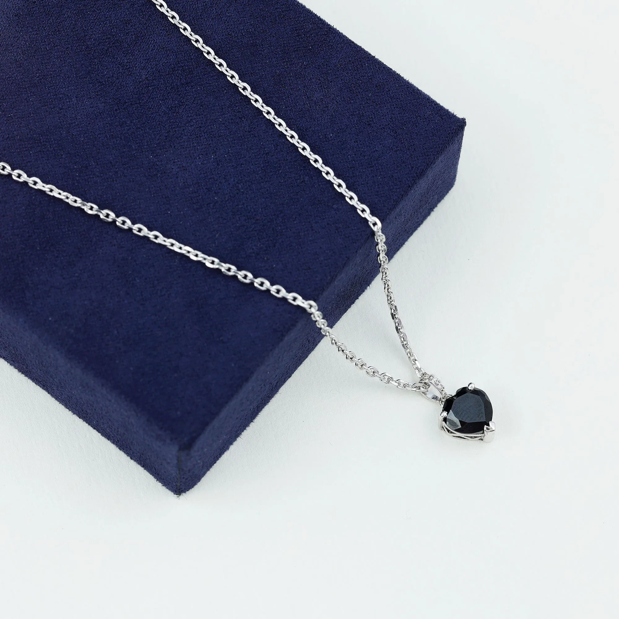 2.25 CT Black Onyx Solitaire Heart Pendant with Diamond