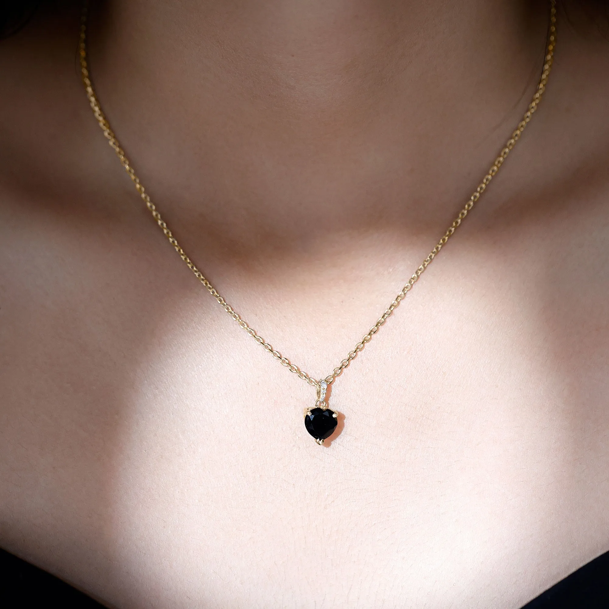 2.25 CT Black Onyx Solitaire Heart Pendant with Diamond