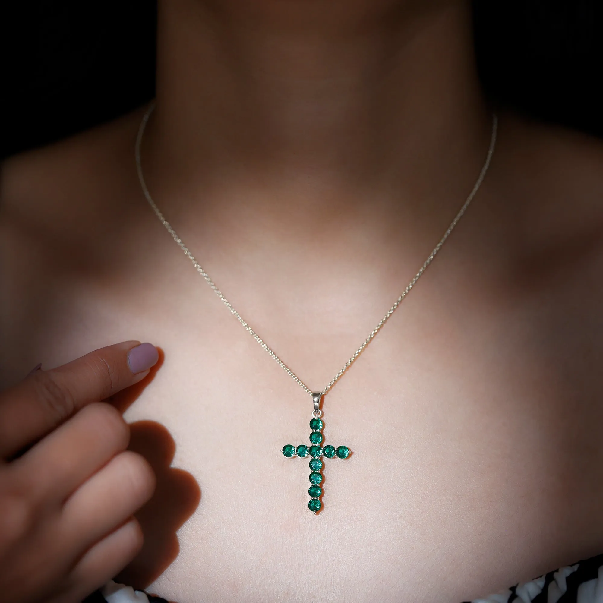 3 CT Created Emerald Cross Pendant Necklace in Gold