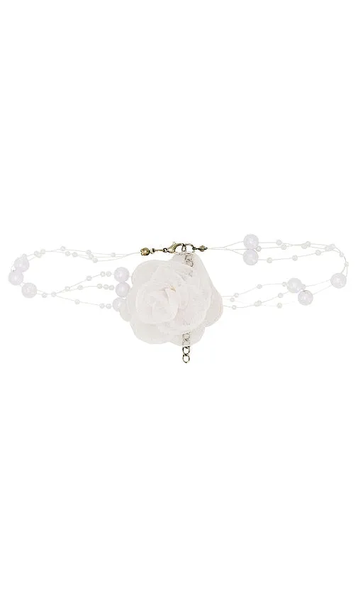 Amber Sceats x REVOLVE Rose Choker in Ivory
