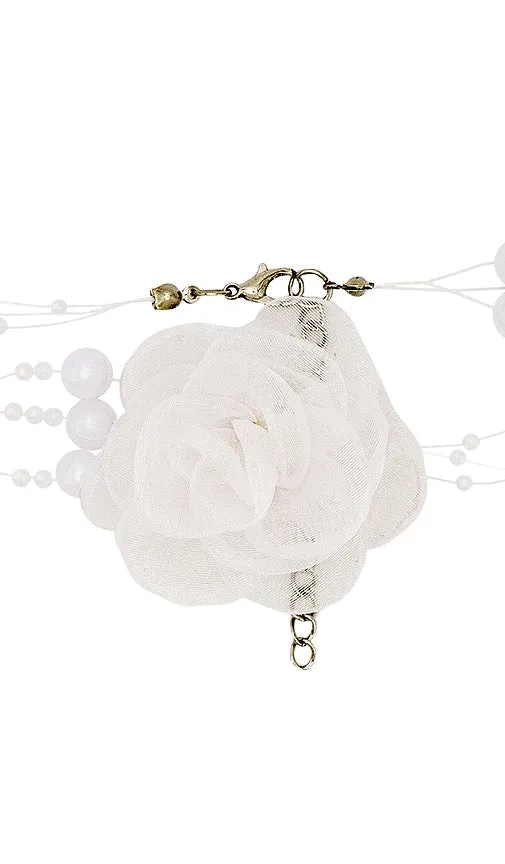 Amber Sceats x REVOLVE Rose Choker in Ivory