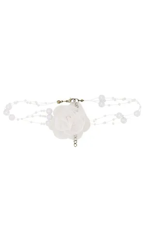 Amber Sceats x REVOLVE Rose Choker in Ivory