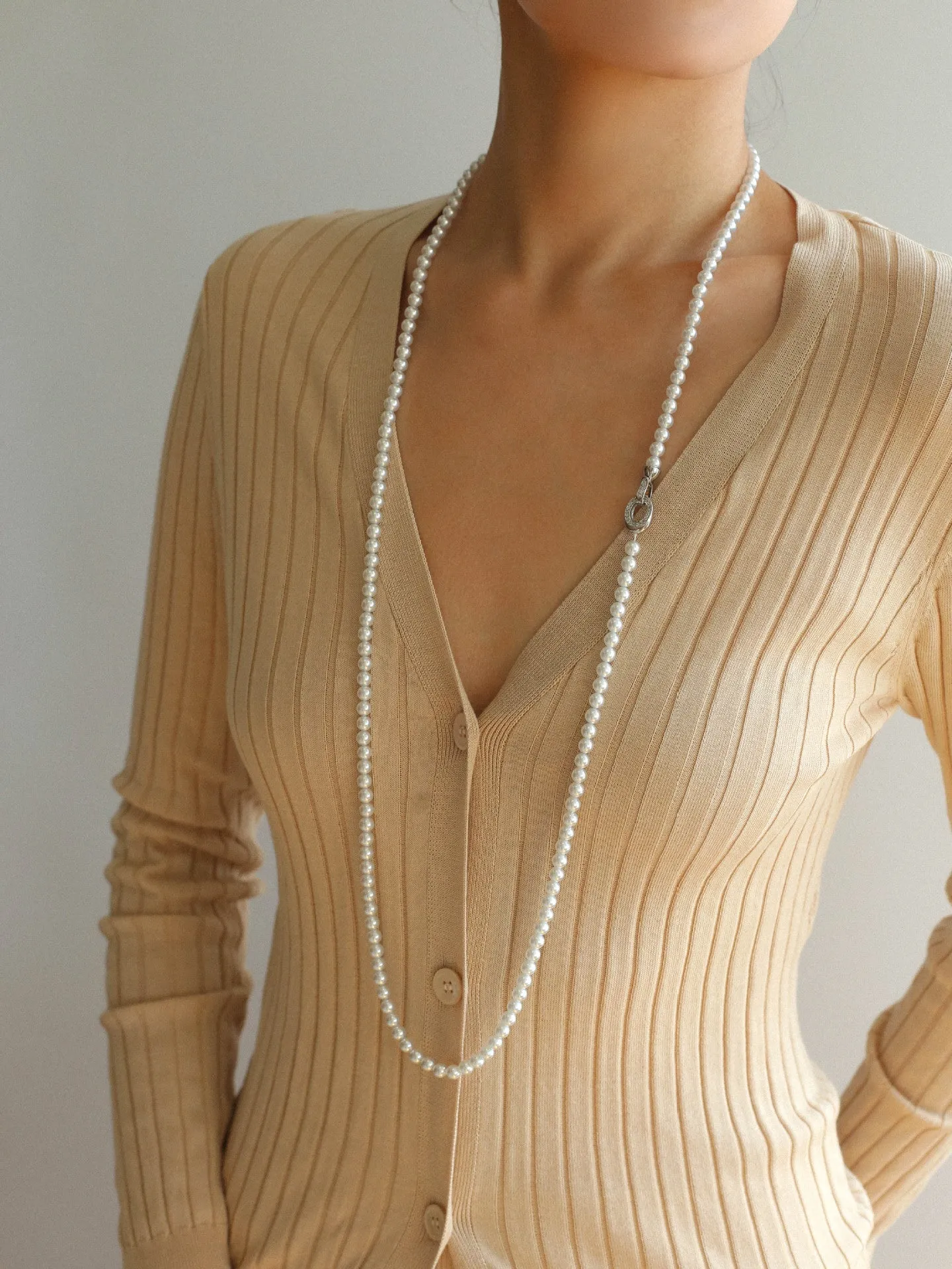 Artificial Australian White Pearl Necklace