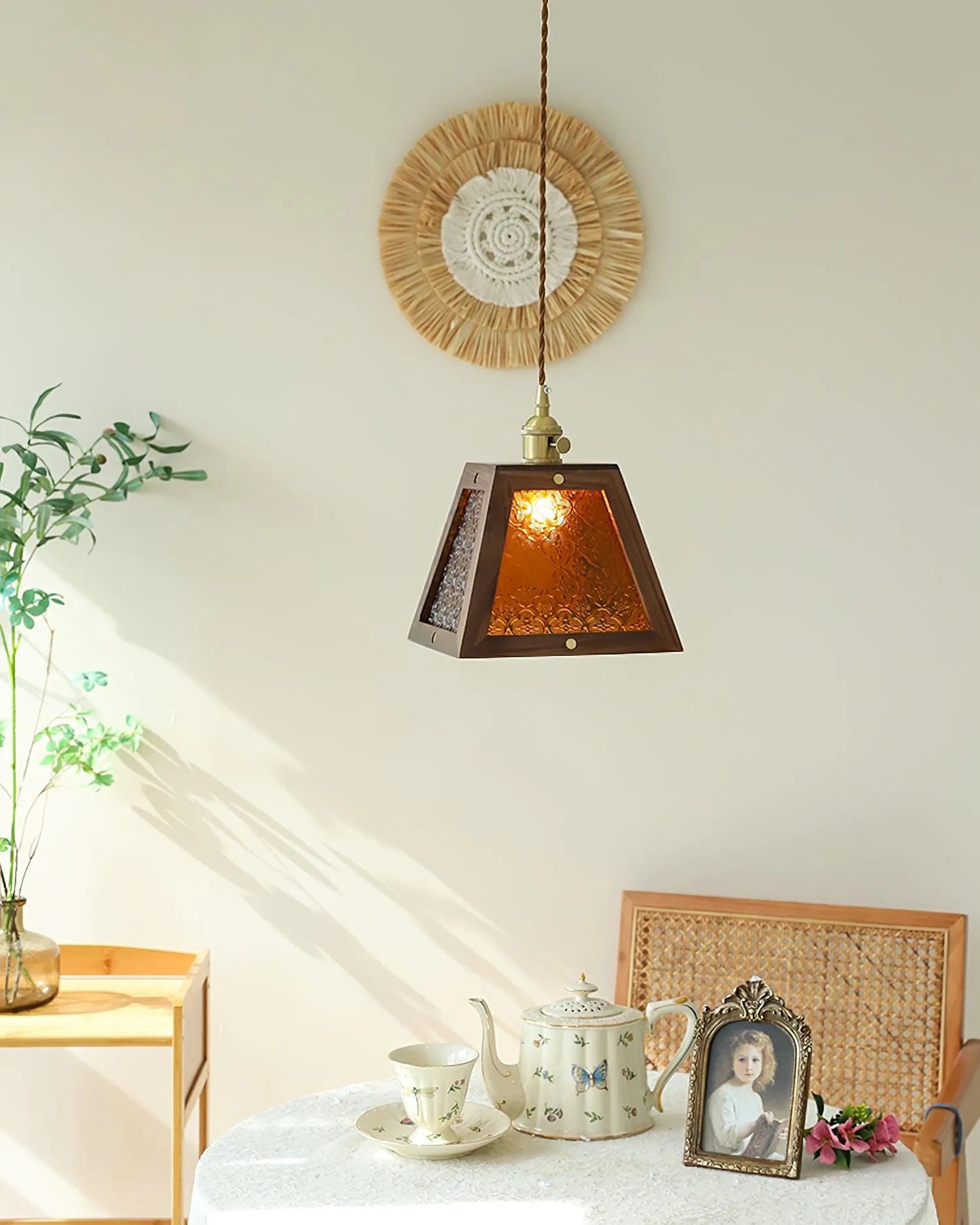 Calvi Glass Pendant Lamp 8.8- 6.5″