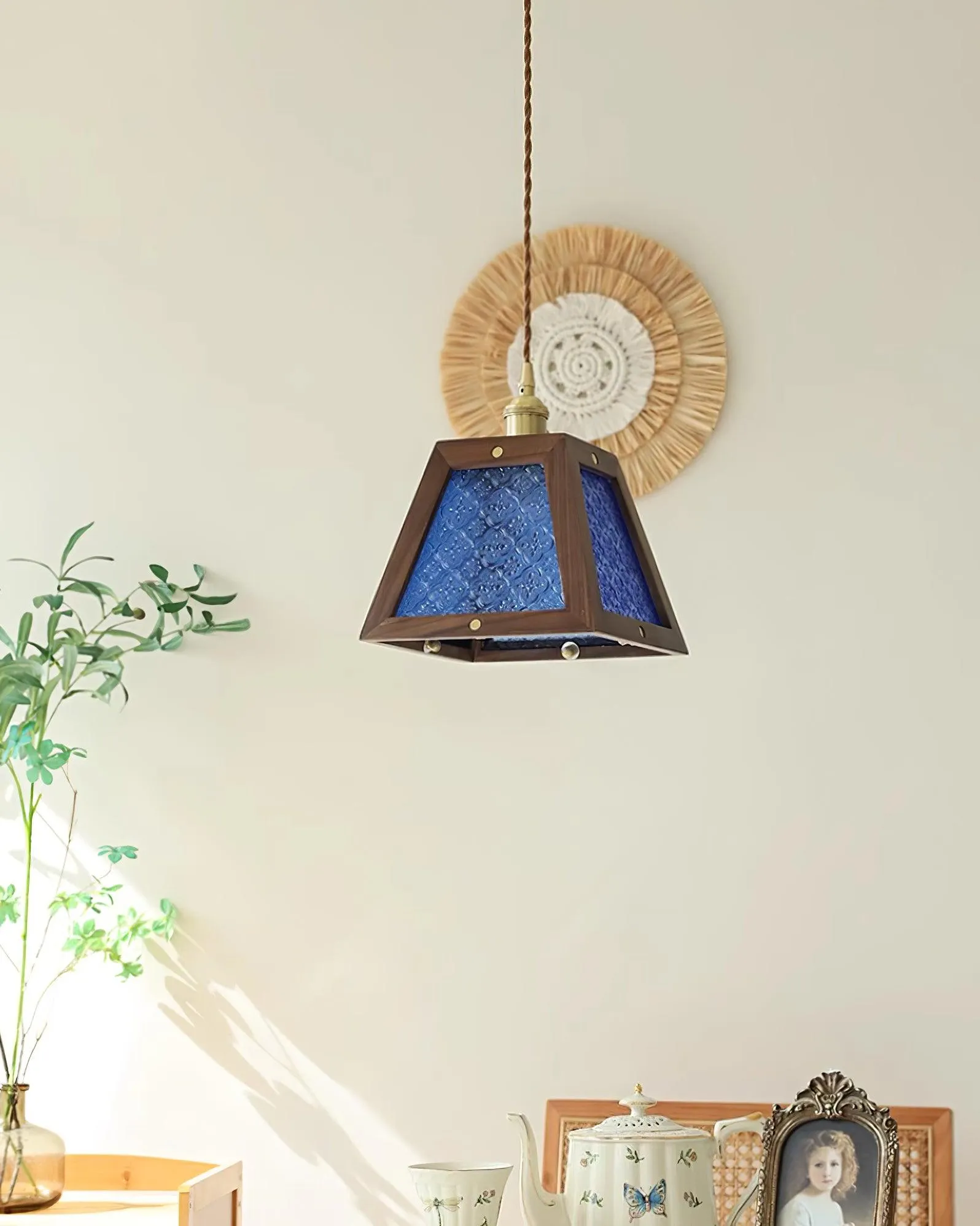 Calvi Glass Pendant Lamp 8.8- 6.5″