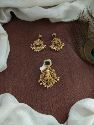 Divine Blessings: Antique Goddess Lakshmi Pendant Set with Golden Balls