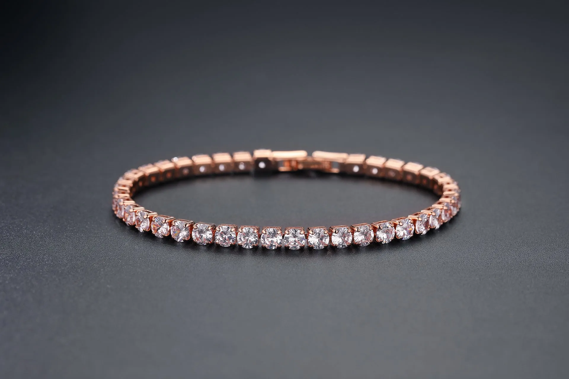 Fashion Color 4.0 Round Zircon Single Row Diamond Bracelet