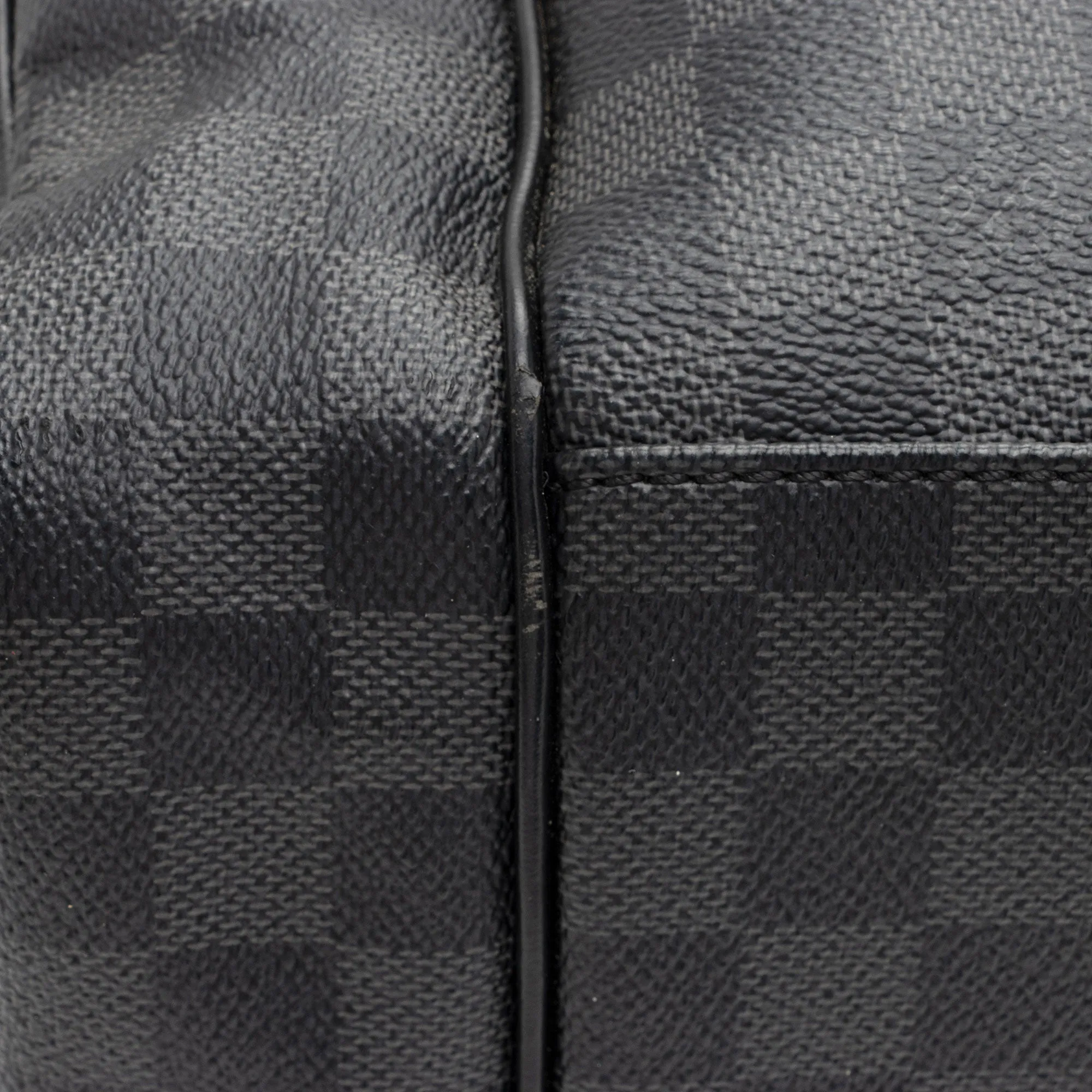 Louis Vuitton Damier Graphite Michael Backpack (SHF-Jocvoq)
