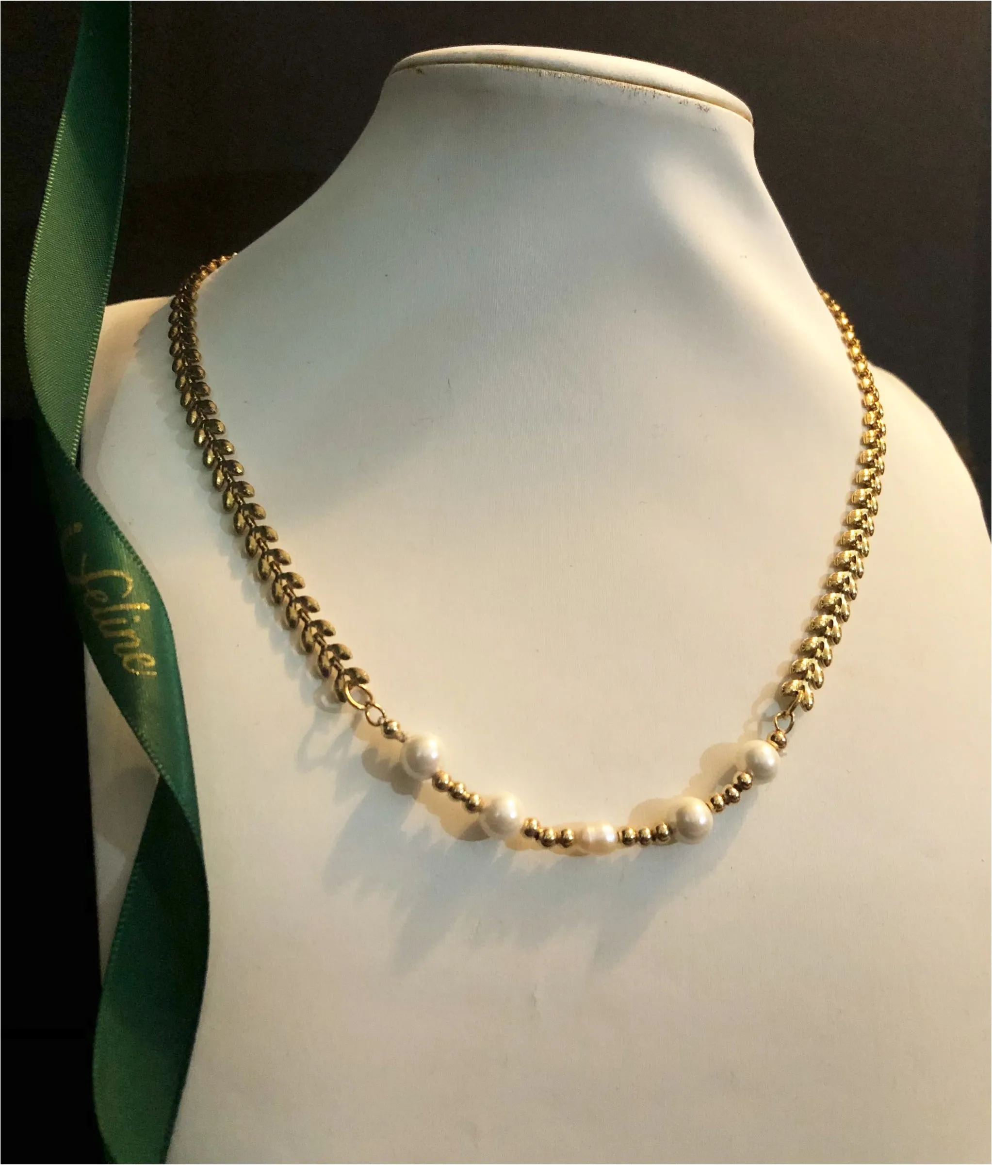 Merrie Pearl Necklace