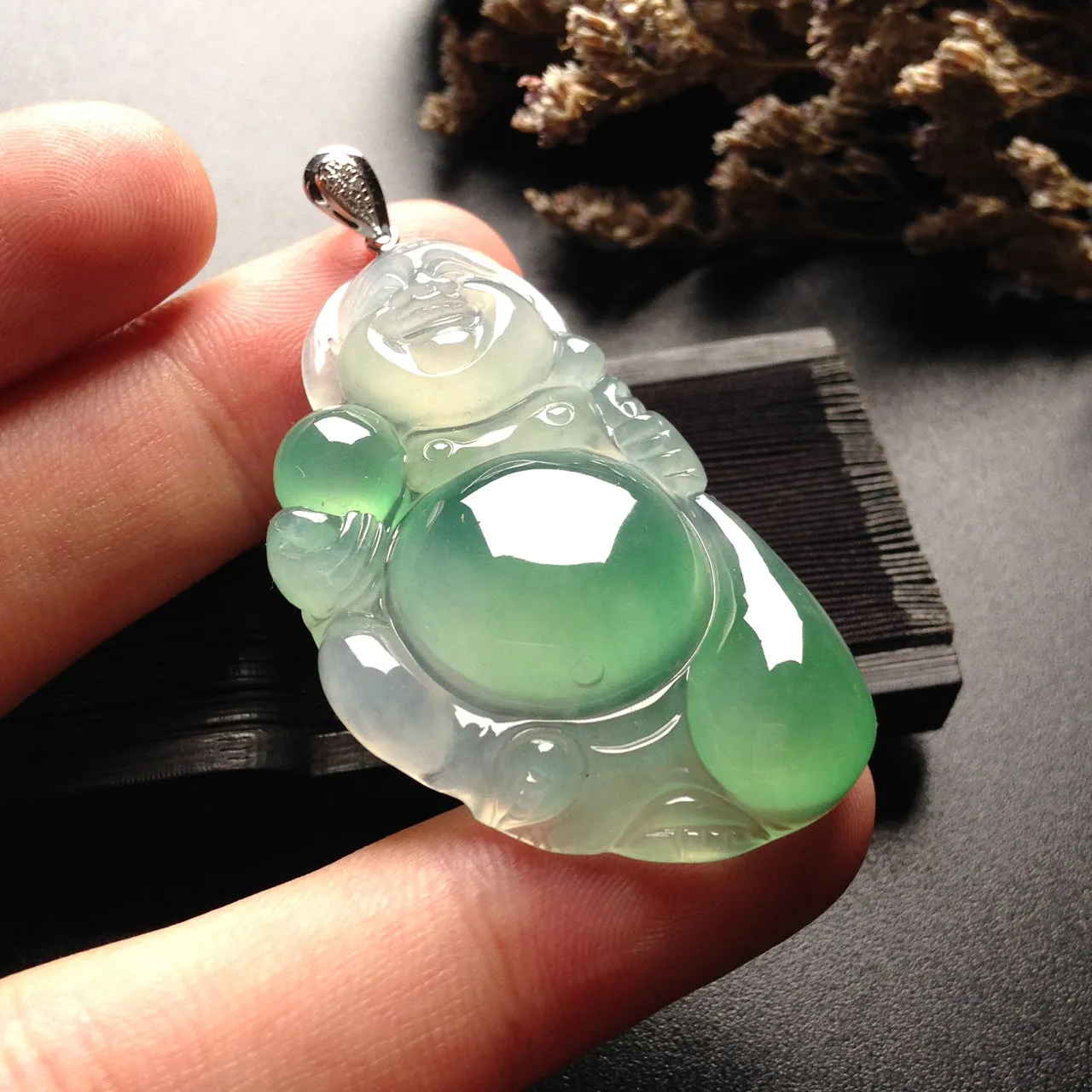 Natural Jade Pendant Jadeite Buddha Pendant PT295