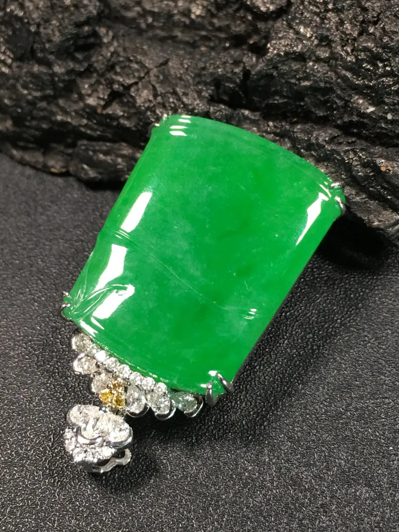 Natural Jade Pendant Jadeite Gold Pendant PT259