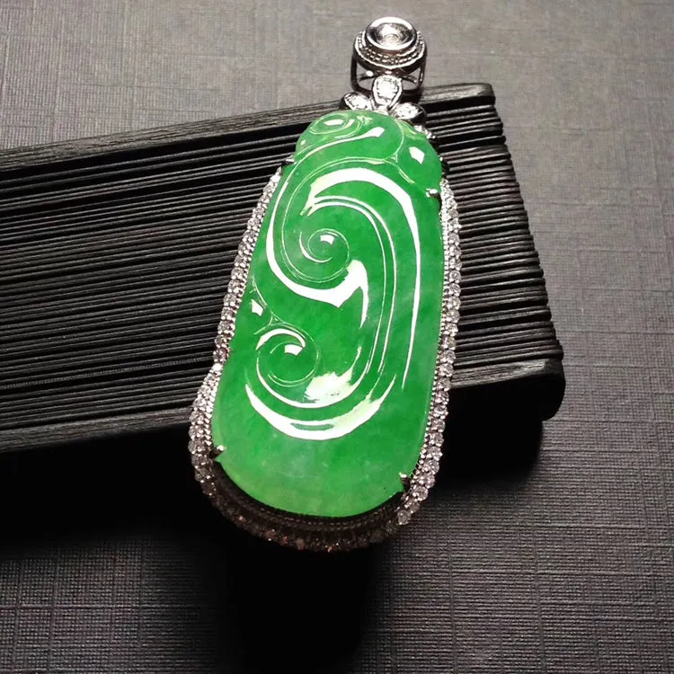 Natural Jade Pendant Jadeite Gold Ruyi Pendant PT428
