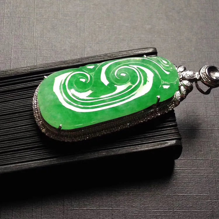 Natural Jade Pendant Jadeite Gold Ruyi Pendant PT428