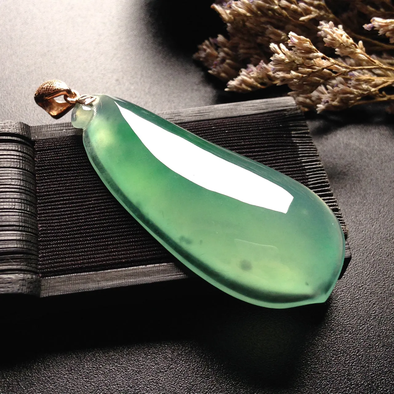 Natural Jade Pendant Jadeite Pendant PT299