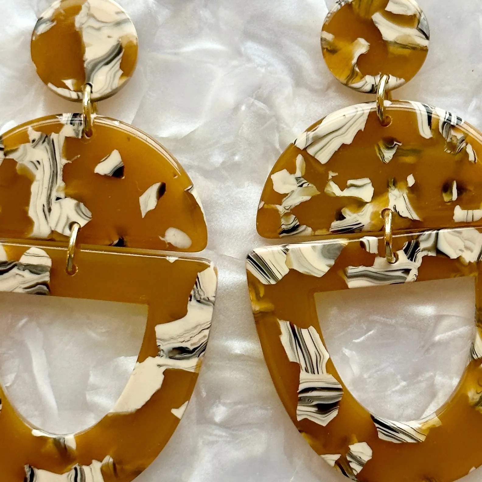 Open Tab Drop Earrings in Busy Bee