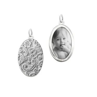 OVAL HALF-LOCKET