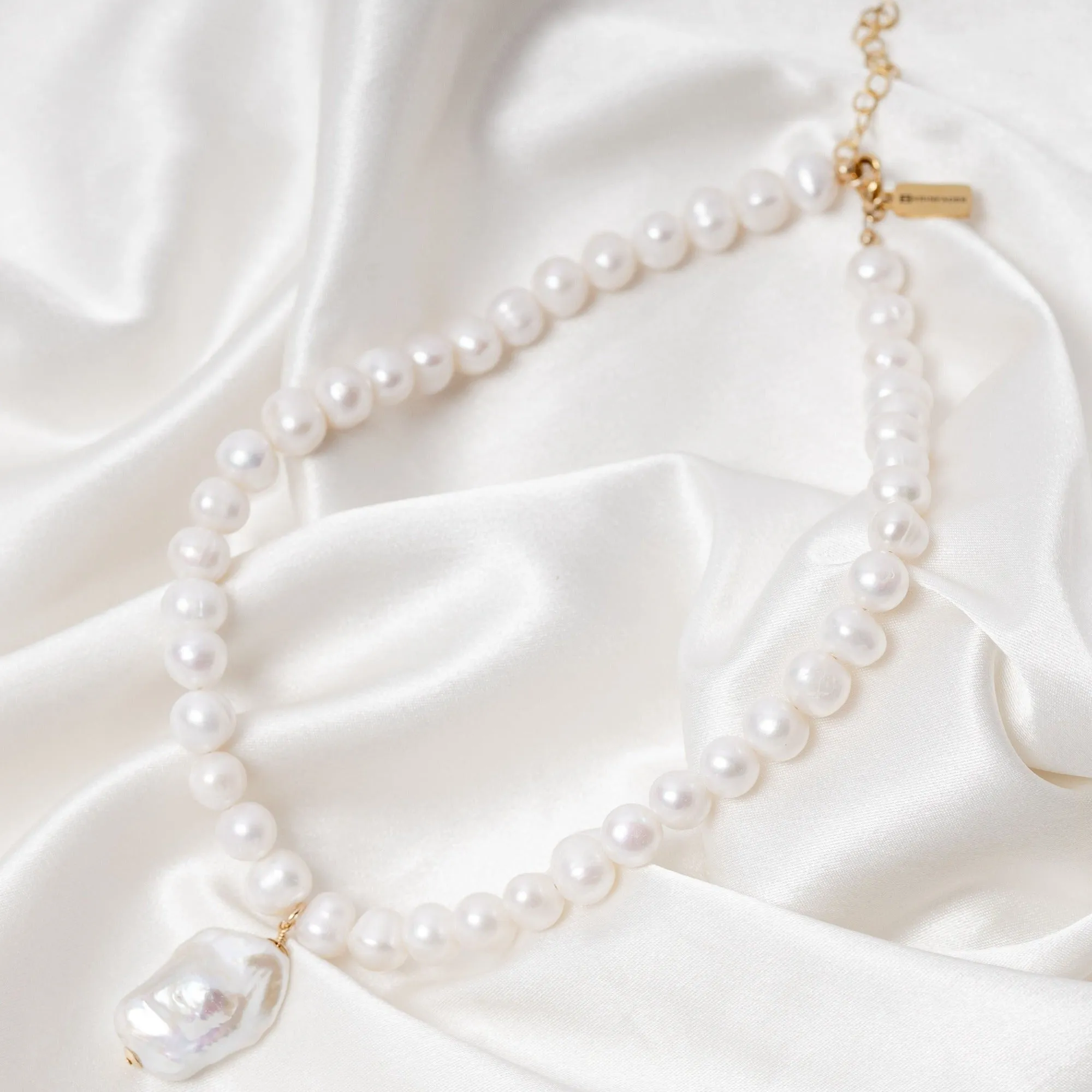 Riviera Pearl Necklace