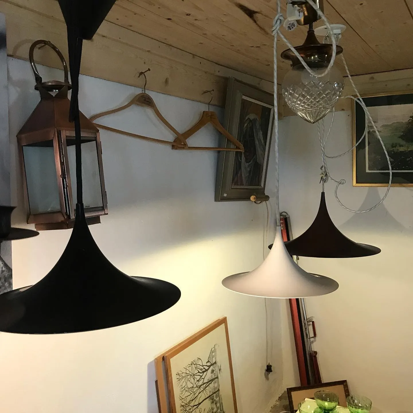 Semi Pendant Light