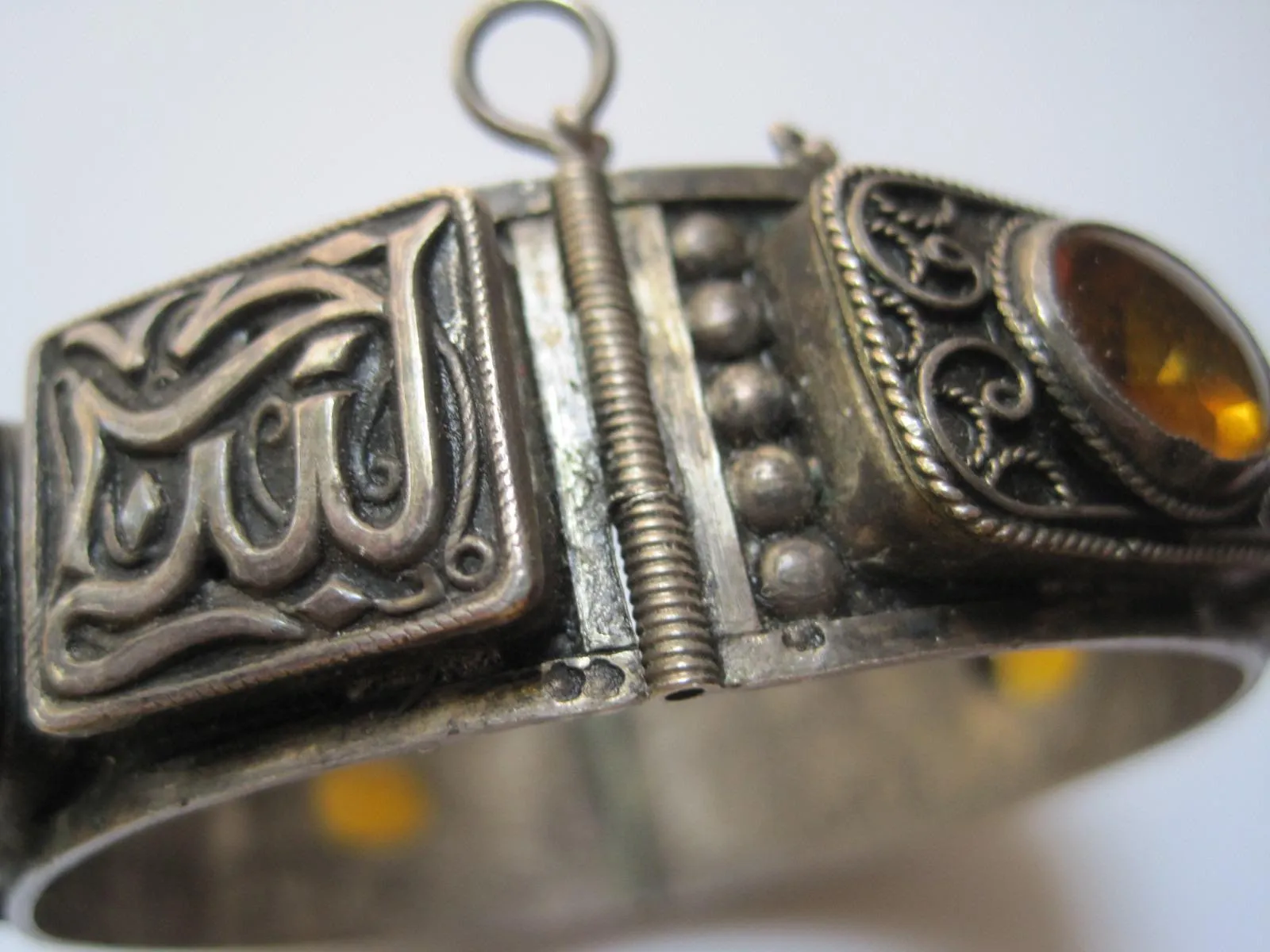 Vintage Algerian Silver and Yellow Glass Bracelet from French Colonial Times